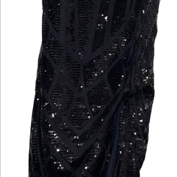 Black Sequin Party dress with slit - Picture 2 of 5
